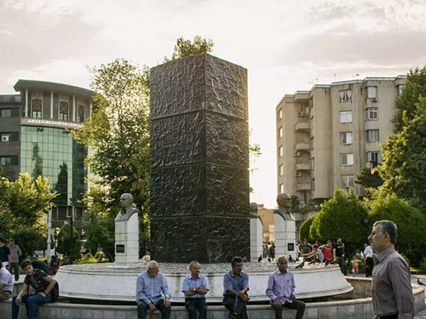 آشنایی با سبزه میدان رشت