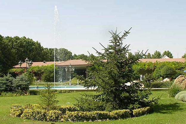 دهکده ورزشی چهار باغ