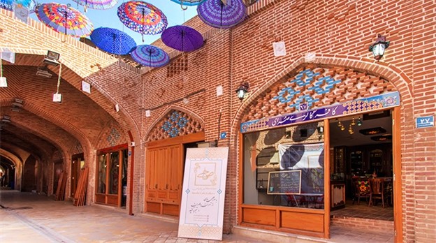کافه گالری صراحی