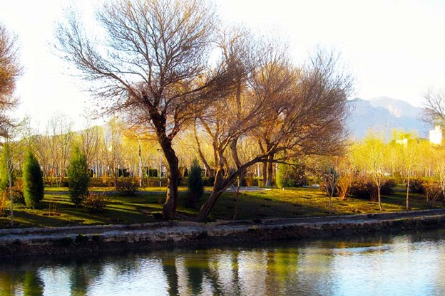 دیدنی های پارک ناژوان اصفهان