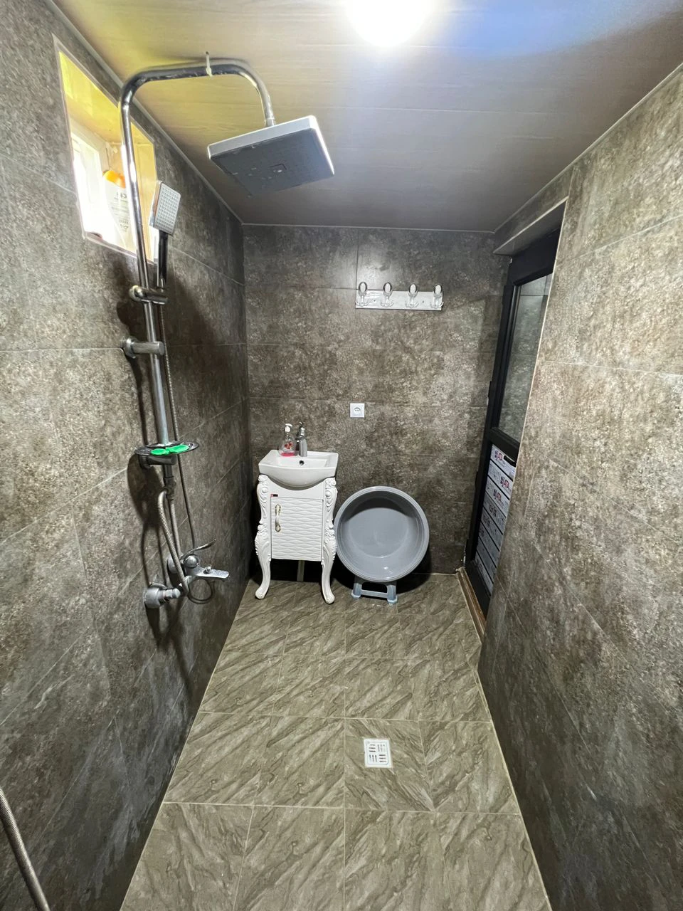 کلبه تک خواب آیهان گیلان ماسال
