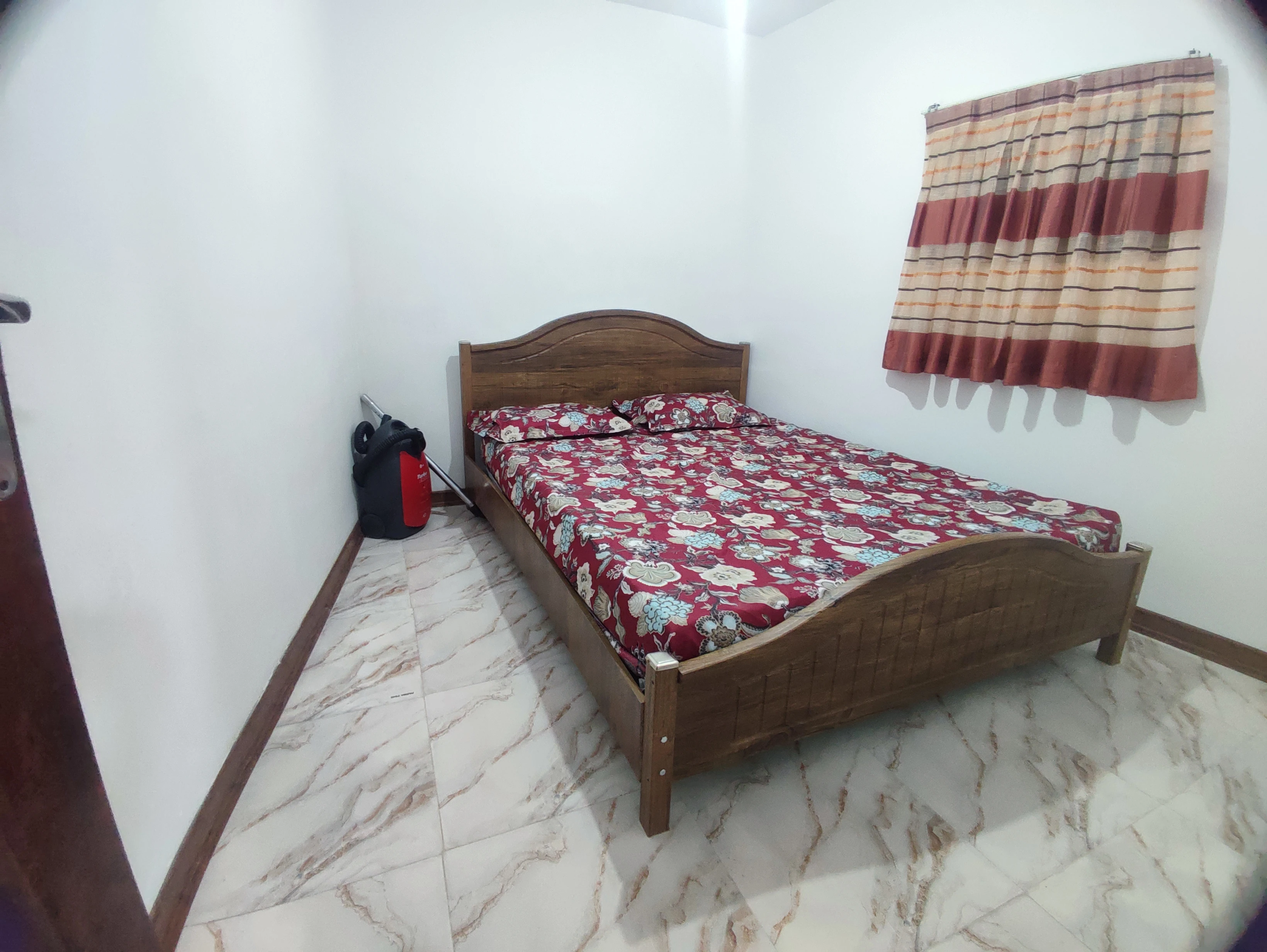 منزل استخر دار دوخوابه مبین