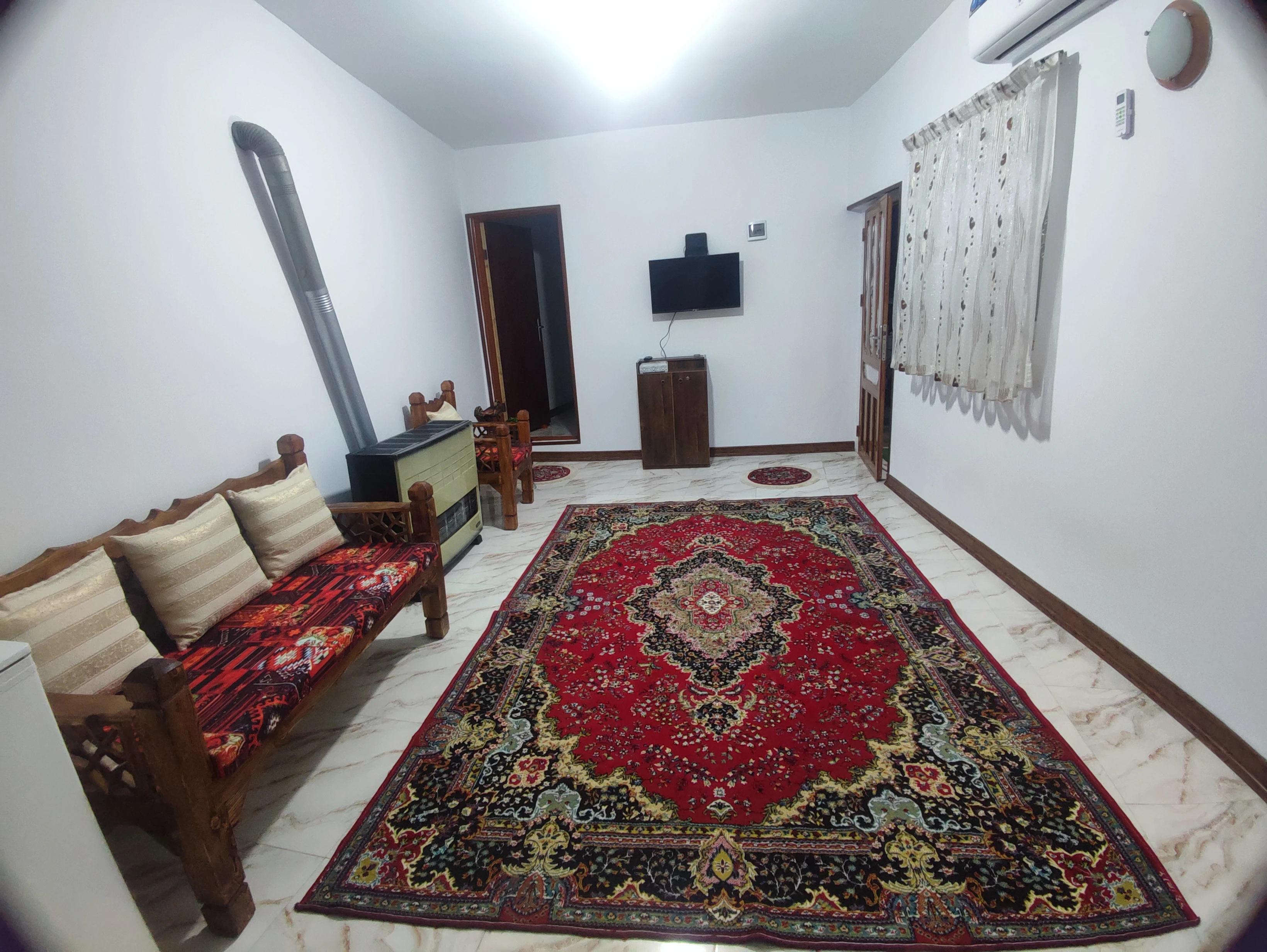 منزل استخر دار دوخوابه مبین