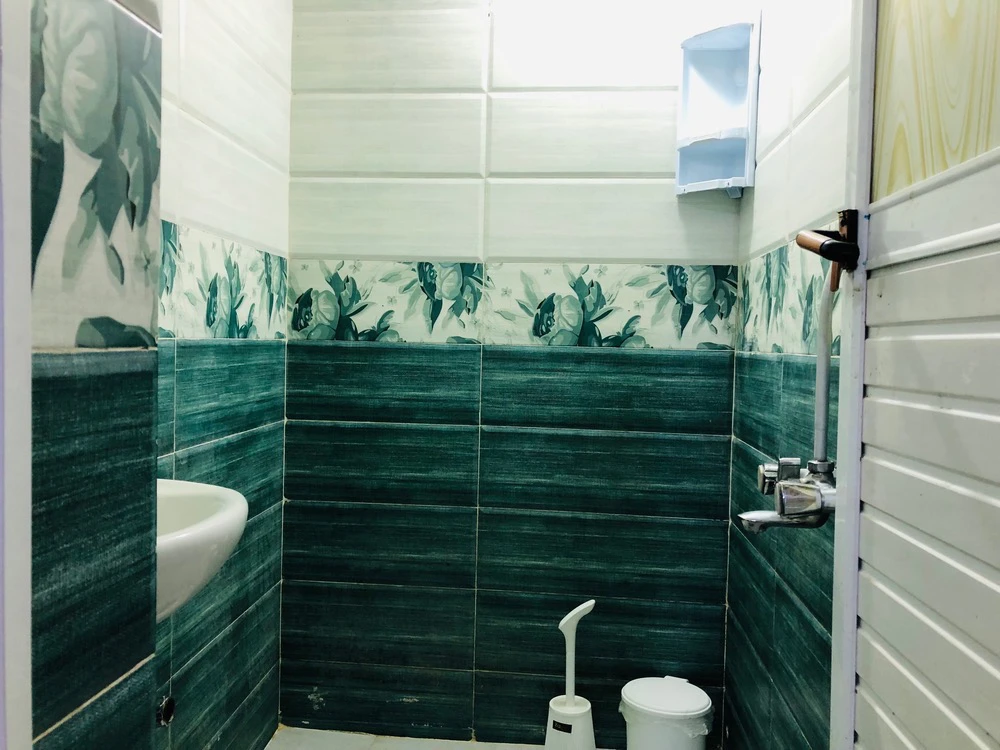 سوییت تک خواب زیبا رشت در باغ ویلای ۳۰۰۰ متری