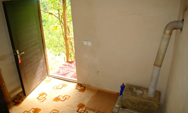 اجاره کلبه جنگلی سنتی رامسر