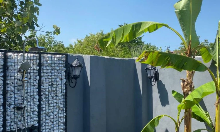 اجاره کلبه سوئیسی با استخر جنگلی  رامسر