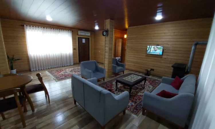 کلبه چوبی استخردار طبیعت رامسر