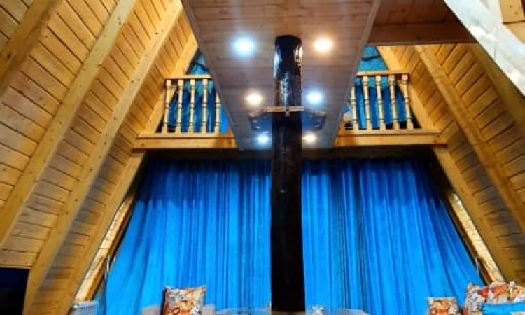 اجاره کلبه سوئیسی استخر روباز در رامسر