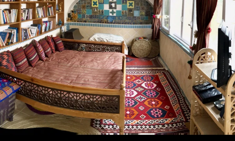 هنرمند سرای هورشید (هور)