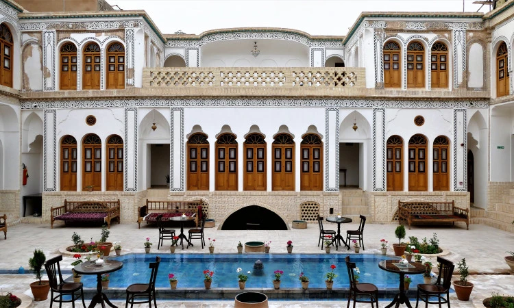 صباغیان (اتاق ایراندخت 207)