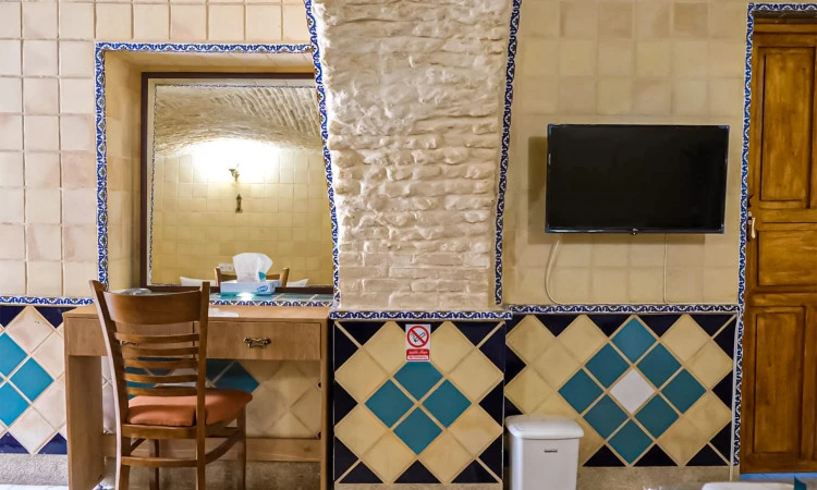 اقامتگاه اشرفیه شیراز (نارنج)