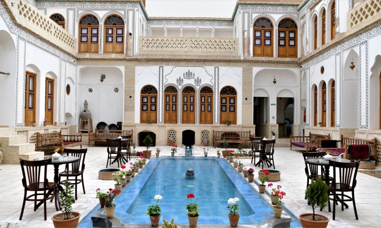 صباغیان (اتاق ایراندخت 207)