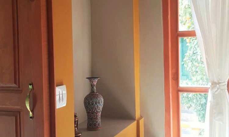 آیدا بانو (اتاق زرد)