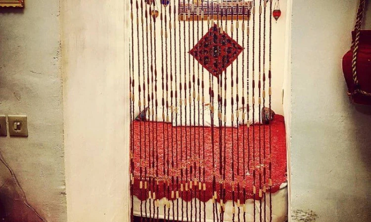 بوم گردی سرای مهر گرد مهریز