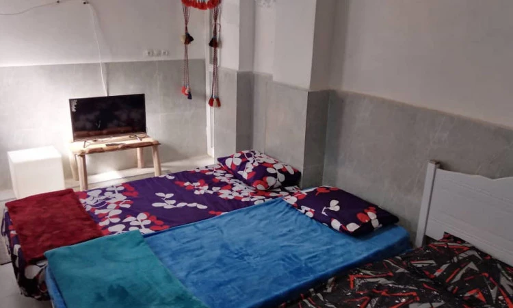 بوم گردی دنج هرمز (اتاق نگین خلیج فارس)