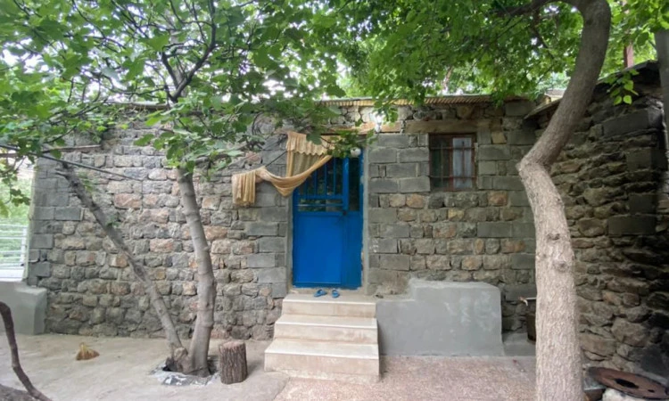 اقامتگاه ارغوان داریان پاوه