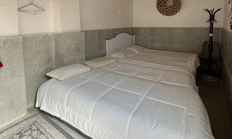 بوم گردی دنج هرمز (اتاق نگین خلیج فارس)