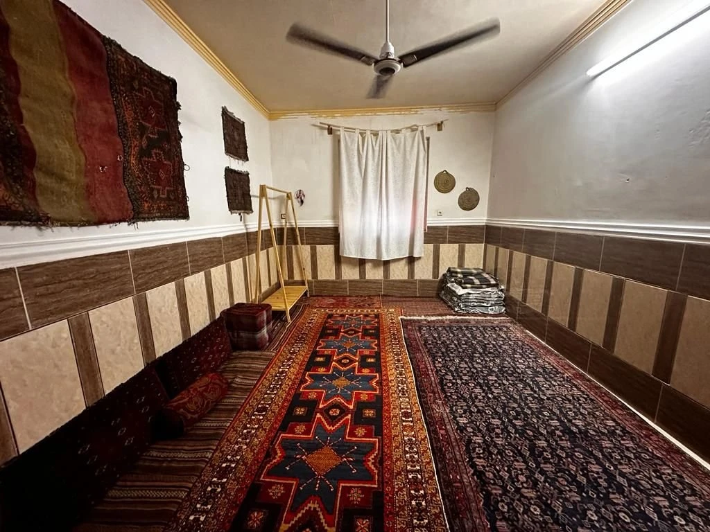اقامتگاه جمبو هرمز (اتاق شماره 2)