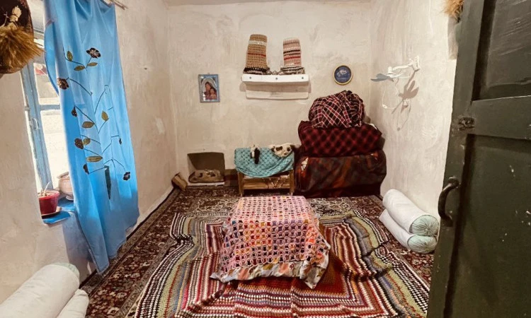 اقامتگاه  نون خ پریان صحنه