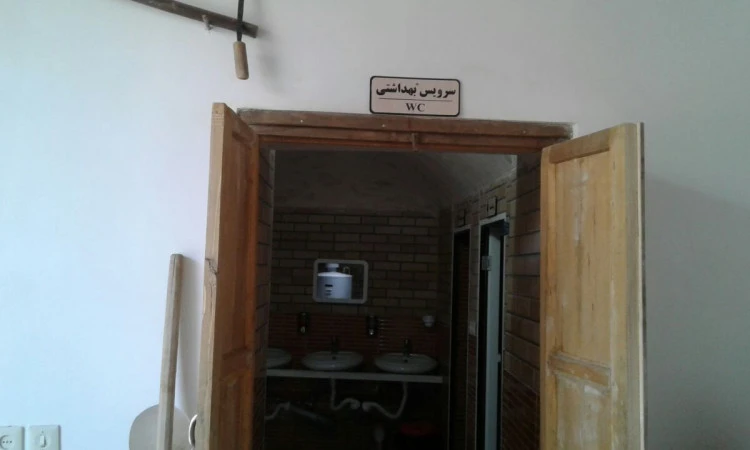 اقامتگاه آصف مزار بجستان ( 10 متری )
