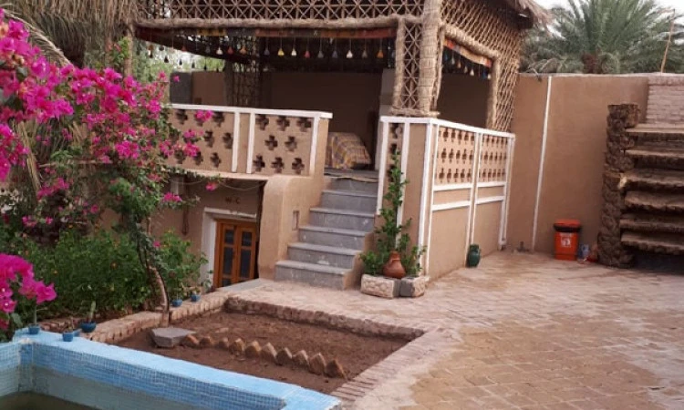 اقامتگاه خانه سنتی کاشکیلو شهداد ( اطاق 3 تخته مستر)