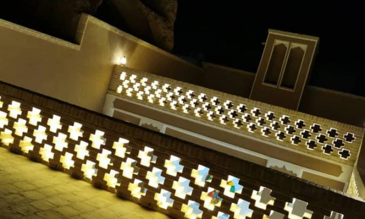 بوم گردی ماه و ماهی کوچک اردکان