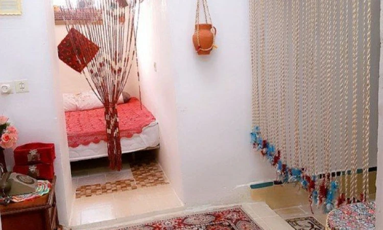 بوم گردی سرای مهر گرد مهریز