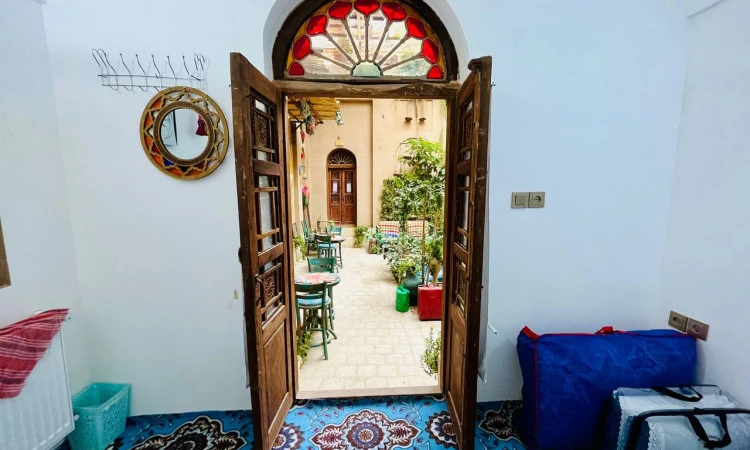 اقامتگاه عمارت 8 یزد (اتاق پستو)