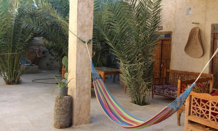 اقامتگاه بوم گردی پرویز قشم (اتاق سینگو)