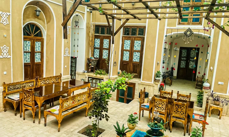 اقامتگاه الهه یزد (اتاق ارکیده)