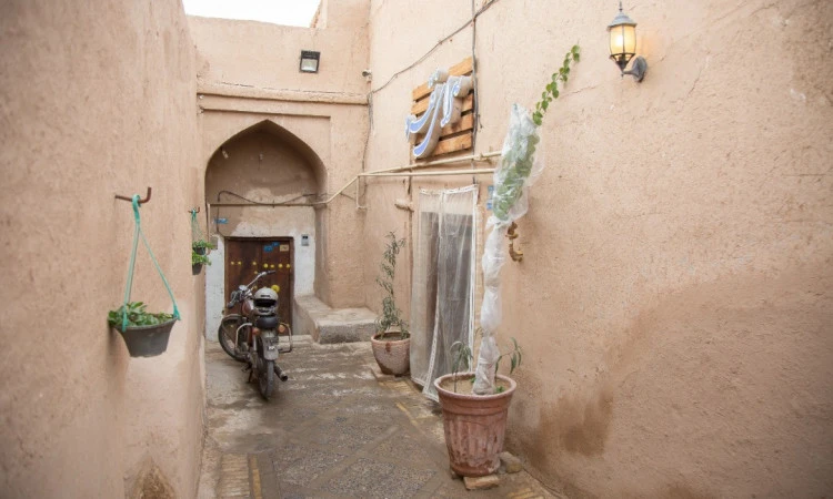 بوم گردی نقره یزد(اتاق دو نفره)