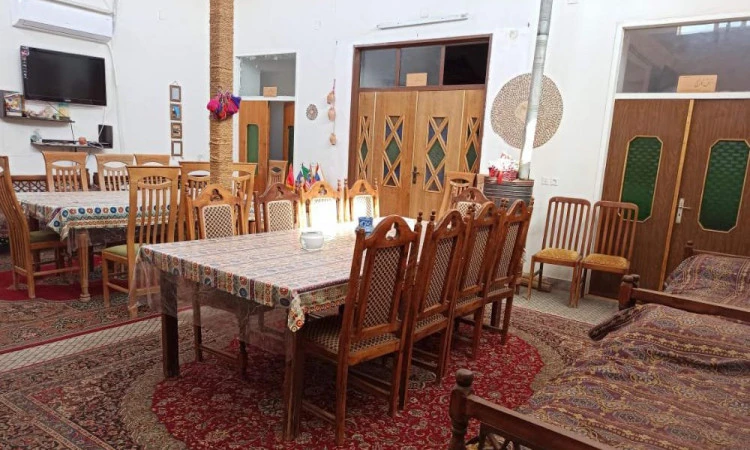 اقامتگاه نبکا شهداد (اتاق حنا)