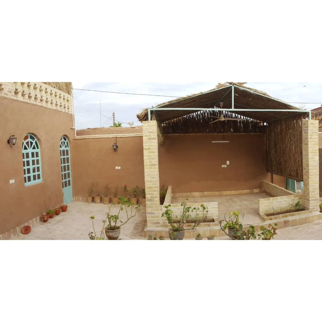 اقامتگاه خانه خشتی رفسنجان( اتاق شماره 1)